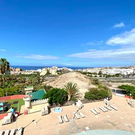 Lägenhet With Ocean Views And Huge Pool In San Eugenio Alto